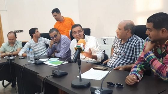 الهيئات التشاورية بجماعة تاونات تجالس رئيس الجماعة للتداول في قضايا المدينة