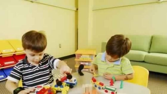 أهمية اللعب في حياة الأطفال وفوائده