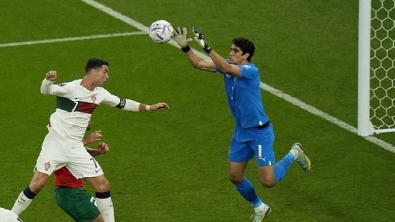الحارس المغربي (إبن تاونات) ياسين بونو يدخل تاريخ كأس العالم
