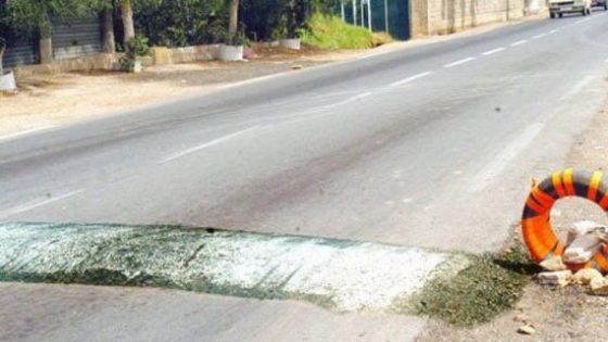تهور في وضع المطبات أو ما يسمى بالدودانات على الطرقات والشوارع بقرية أبا محمد بتاونات