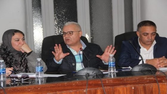مثقفون وباحثون يدعون إلى تعزيز الروابط المغربية الإفريقية والانفتاح على المبادرات الإفريقية بفاس
