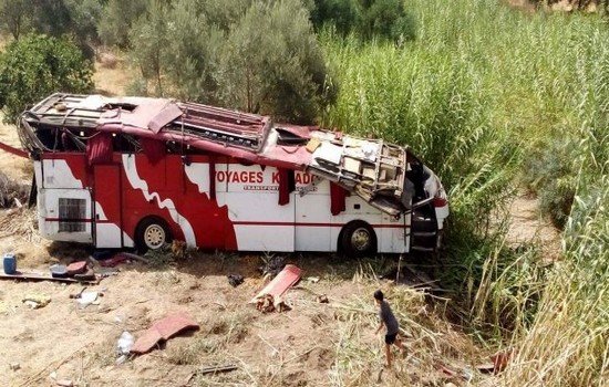 حادثة سير ازريزر بنواحي تاونات