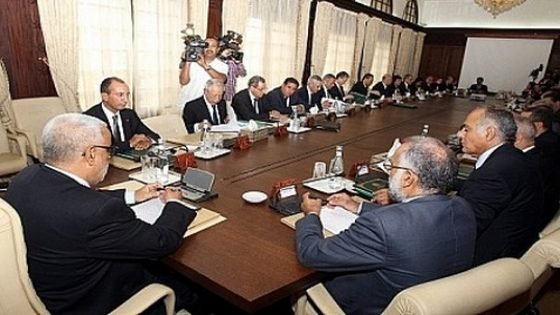 تعيين ابن تاونات شكيب النجاري مديرا للمدرسة الوطنية للصحة العمومية