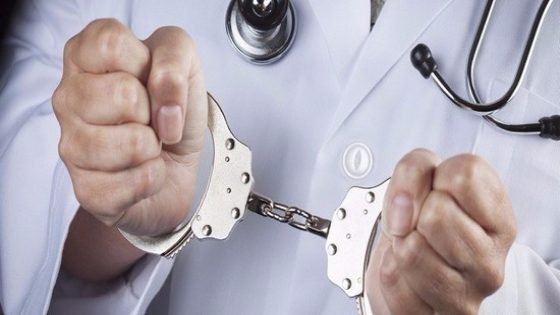 تاونات..الحبس والغرامة لطبيب بقرية با محمد المتابع بتهمة الإساءة للدين الإسلامي‎