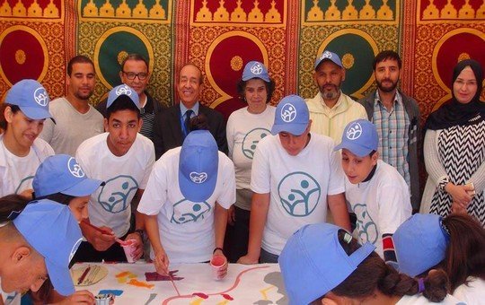 أطفال بن كرير يرسمن لوحة فنية حول خطورة داء السكري