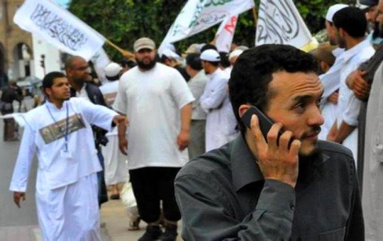 أنس الحلوي في إحدى المسيرات