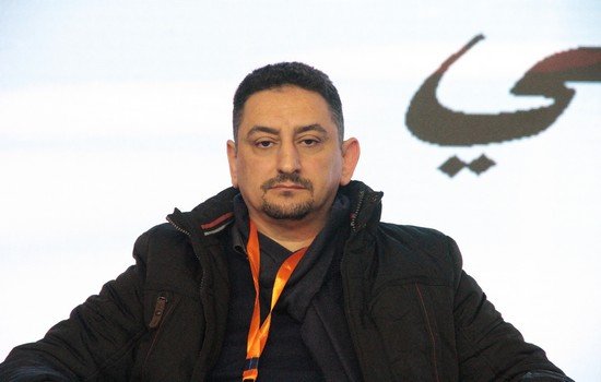 أنس الدحموني