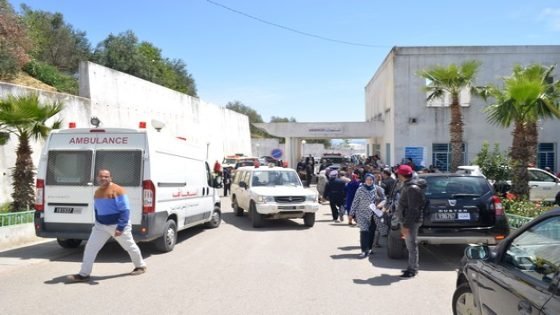 انقلاب حافلة لنقل المسافرين وعلى متنها 60 راكبا بدوارامغدن بجماعة إزريزر بنواحي تاونات