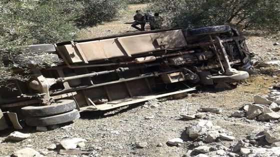 انقلاب شاحنة بمدينة تاونات دون تسجيل خسائر في الأرواح