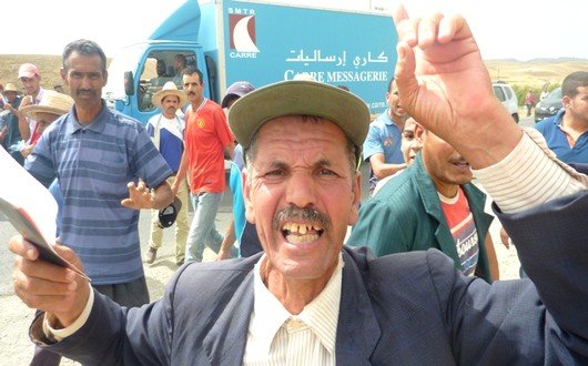 اجتجاج شديد بتاونات في صيف حار من أجل قطرة ماء