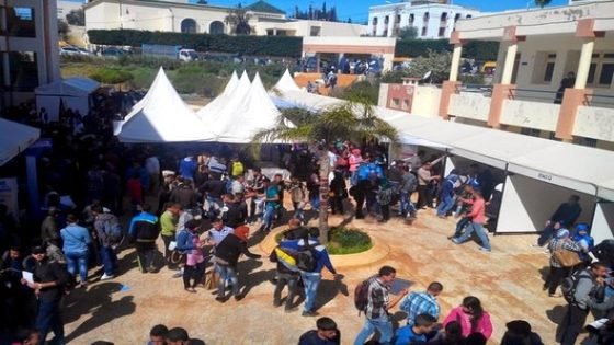 إنطلاق الملتقى الخامس للتوجيه المدرسي الجامعي والمهني لتلاميذ سلك الباكالوريا بتاونات