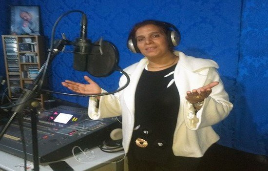 الفنانة الشاعرة نعيمة الهيلالي