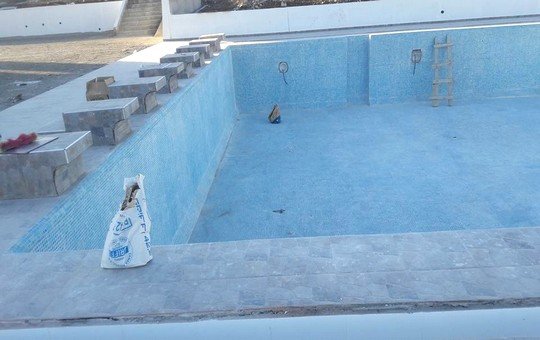 المسبح البلدي لتاونات للكبار