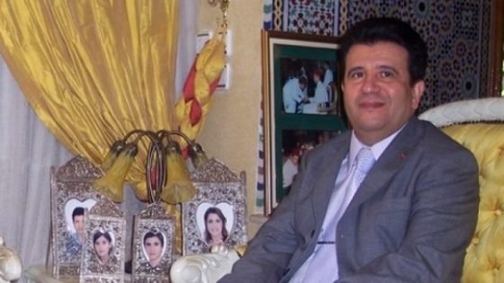 المستشار الملكي إبن إقليم تاونات محمد معتصم ينفي تصريحات أسامة الخليفي الناشط في حركة 20 فبراير..