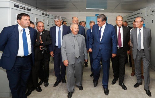 الوزير أخنوش يتوسط عامل تاونات والحاج عبو رئيس الغرفة الجهوية للفلاحة