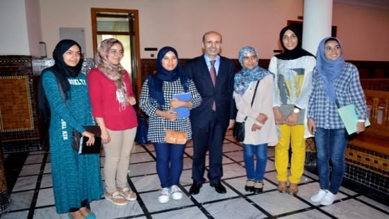 جمعية “تاونات للتضامن والتنمية”تنظم لقاء مع إدريس الأزمي الإدريسي وزير الميزانية لفائدة المتفوقات الاوائل في باكالوريا 2016 بإقليم تاونات