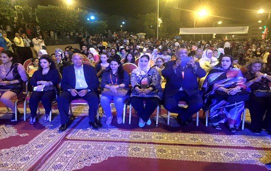 جانب من الحضور من بينه فعاليات جمعوية من الصحراء المغربية