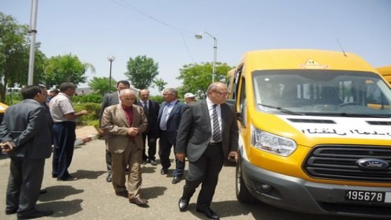 تسليم مفاتيح 7 حافلات للنقل المدرسي المقتناة ضمن برامج المبادرة الوطنية للتنمية البشرية بإقليم تاونات