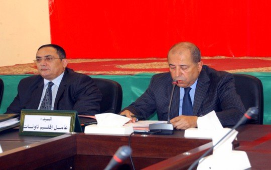 حسن بلهدفة في لقاء تواصلي مفتوح وبجانبه الكاتب العام بقرية أبا محمد
