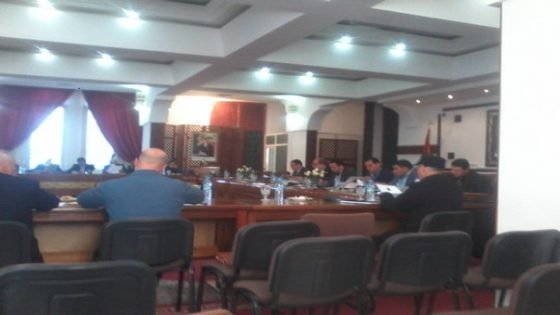 دورة إستثنائية للمجلس الإقليمي بتاونات بمشاريع كبيرة وبمبالغ ضخمة