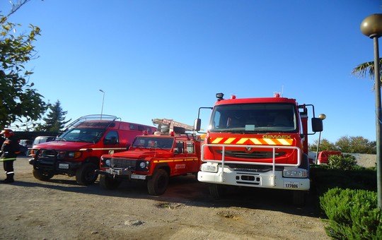 شاحنات الوقاية المدنية بتاونات