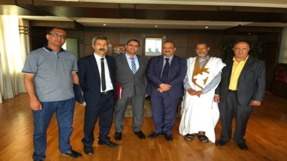 محمد الأعرج وزير الثقافة والاتصال يستقبل وفدا عن الجمعية المغربية للصحافة الجهوية ويتجاوب مع ملفها المطلبي