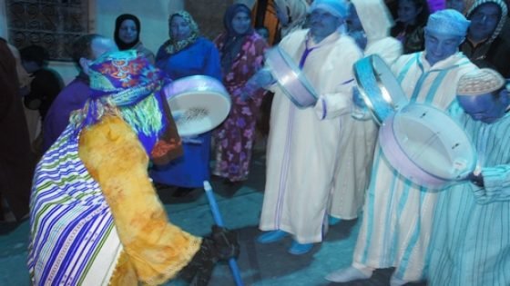 جمعية محلية تحيي كرنفال “سونة”بمدينة تاونات