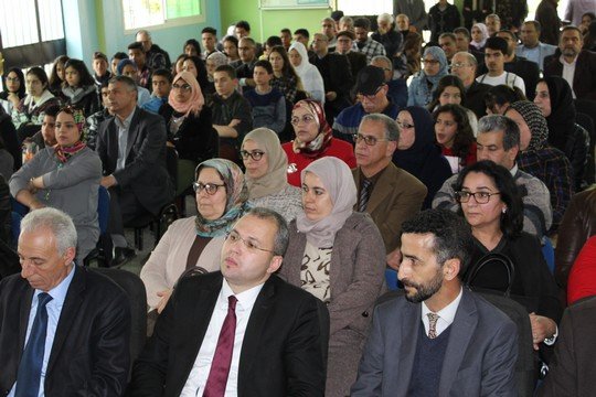 مدير التعليم بتاونات حاضر في المسابقة الجهوية للإبداع التشكيلي على صعيد أكاديمية فاس مكناس