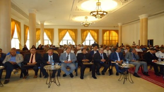 أفراد الجالية المغربية المقيمة بالخارج التابعين لإقليم تاونات تبسط مشاكلها أمام السلطات العمومية