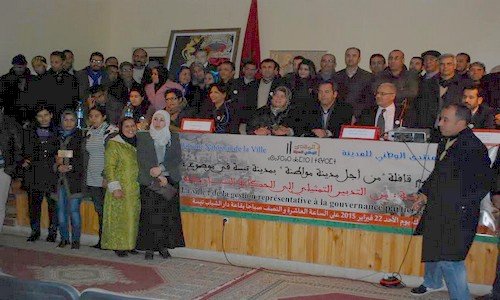 صورة جماعية لقافلة تيسة