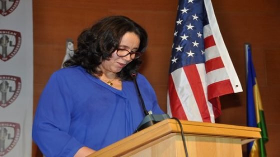 تعيين إبنة تاونات نادية نحيل في منصب مديرة أنظمة المعلومات بوزارة التجهيز والنقل واللوجستيك والماء