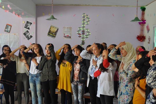 وفد تربوي من إعداديةروفيز لونغ كريستبفرنسا يشارك في أسبوع ثقافي بثانوية للامريم الإعدادية بتاونات_