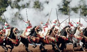 التبوريدة المغربية: طقوس الفروسية وفنونها