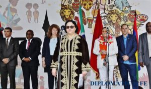 بقيادة زكية الميداوي سفيرة المغرب في بلغاريا عميدة لمجموعة السفراء الأفارقة الاحتفال بيوم إفريقيا