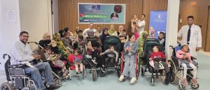 جمعية آفاق تنظم حملة طبية للأطفال بالعيون تحت إشراف إبن تاونات البروفيسور محمد اطريشا