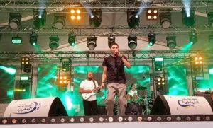الفنان(إبن تاونات) محمد عدلي:”الراي يعطيني أجنحة وسعيد بلقاء جمهوري في السعيدية”