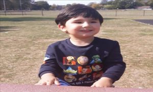 مصرع طفل (نجل إبن تاونات عبد اللطيف البكوري) سقط في الدرج الرابع بمنزل أسرته في لندن بأنجترا