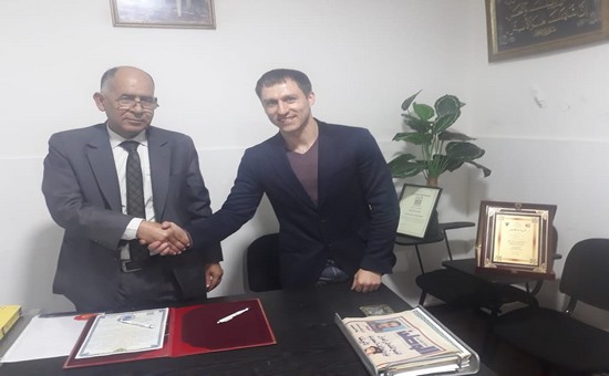 اتفاق تعاون ثنائي بين ابن تاونات الشراط رئيس المركز المغربي للتطوير والتدريب ومدير شركة أوكرانية