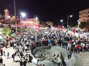 سكان إقليم تاونات يخرجون في مسيرات شعبية حاشدة للتعبير عن فرحتهم بالقرار الأممي