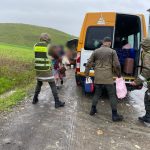 السلطات تقوم بإخلاء 4 عائلات مكونة من 12 شخصا يقطنون قرب وادي احجر معبد‎ بتاونات