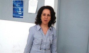 باحثة مغربية تنال جائزة دولية لاكتشافها بوزون هيجز