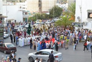 مؤسسة أبي زيد تُضيء سماء تاونات بموكب الشموع في موسم الولي الصالح