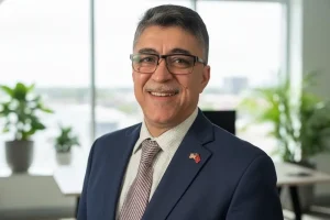 (إبن تاونات) د.الإدريسي:الهاتف الذكي يحول البيئة الطبيعية إلى مختبر لقياس التوحّد