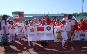 إبنة إقليم تاونات السفيرة المغربية ببلغاريا تروج لترشيح المغرب لاستضافة نهائيات كأس العالم لكرة القدم 2026