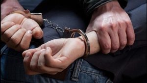 توقيف شخص بضواحي تازة ينشط في ترويج المخدرات ينحدر من إقليم تاونات توقيف شخص بضواحي تازة ينشط في ترويج المخدرات ينحدر من إقليم تاونات