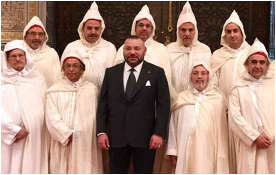 اعضاء المجلس الأعلى للسلطة القضائية يتوسطه جلالة الملك محمد السادس