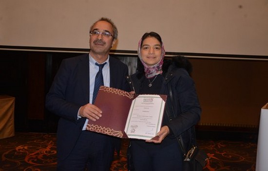 لطيبي مدير المعهد المغربي للتقييس يسلم جائزة