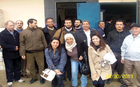 صورة لأعضاء الاتصال للتنمية والتعاون في قافلة طبية بجماعة مولاي بوشتى نظمتها “الجمعية  يوم 30مارس 2013