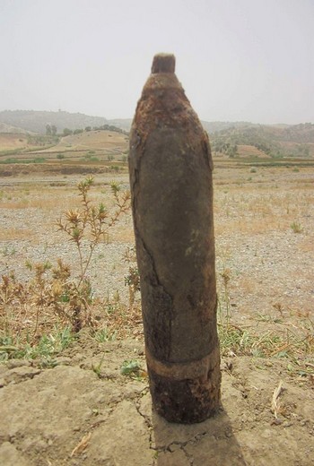 صورة لقنبلة عثر عليها في وقت سابق بوادي أولاي نواحي غفساي