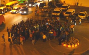 مسيرة شبابية ليلية بتاونات ترفع شعارات قوية على إثر مقتل سماك الحسيمة محسن فكري